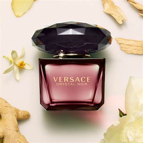 versace crystal noir recensioni|versace crystal noir best price.